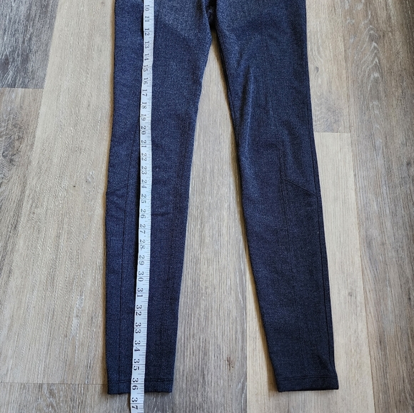 ATHLETA LEGGINGS - Picture 6 of 11